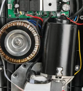 Скоростной привод для гаражных ворот ALUTECH Levigato LG-600F Скоростной привод для гаражных ворот ALUTECH Levigato LG-600F